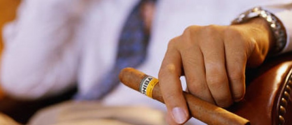 CUM SE FUMEAZA UN TRABUC